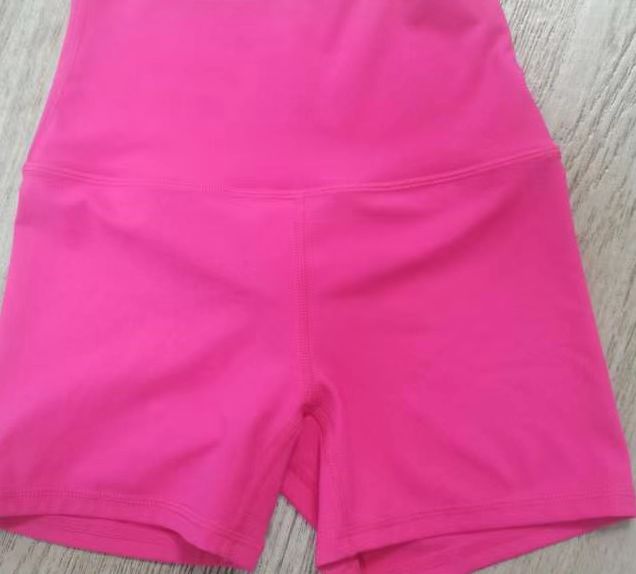 Women's Yoga Shorts Sports High Waist Tight Peach Bum Lift Shorts Cycling Fitness Pants Lulu Same Style Shorts