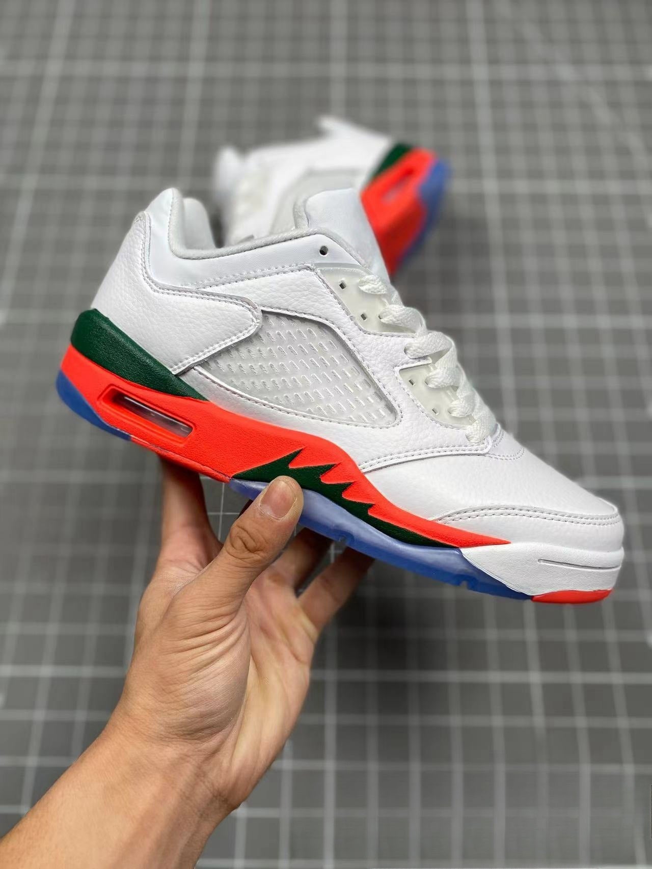 GMabcd-AJ5 High High-Top Basketball Shoes Buckle Broken Rukawa Kaede White Cement Ice Blue Low-Top Cushion Men and Women Sneakers