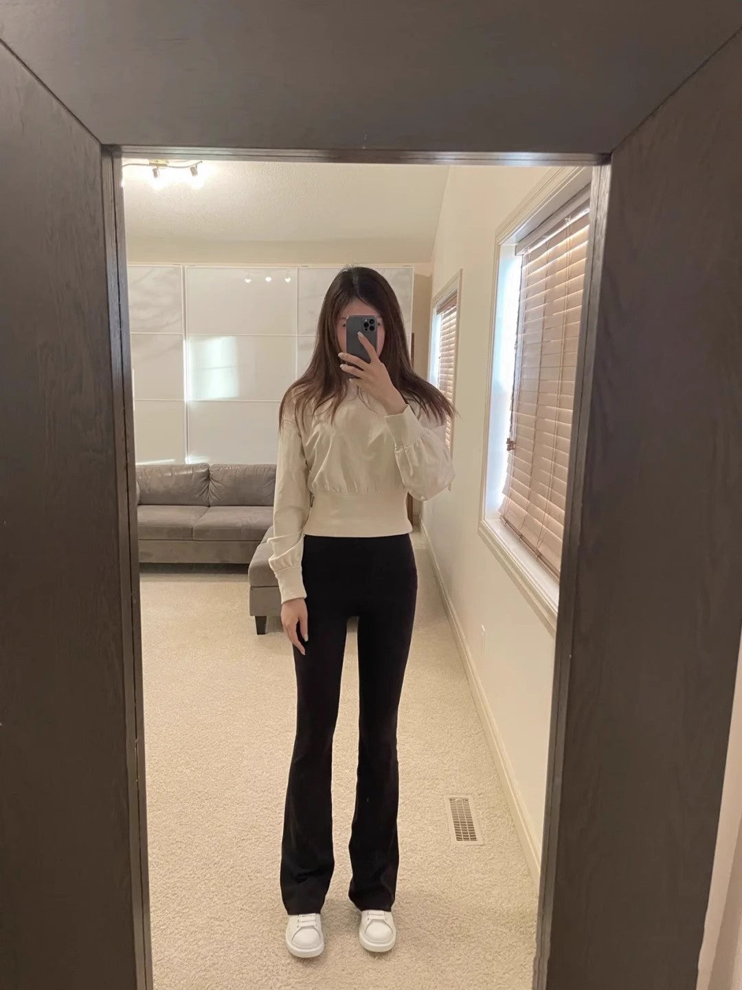 Lulu Bell-Bottom Pants Women's Yoga Pants Nude Feel Brushed Micro-Pull High Waist Slimming Casual Sports Trousers Outer Wear