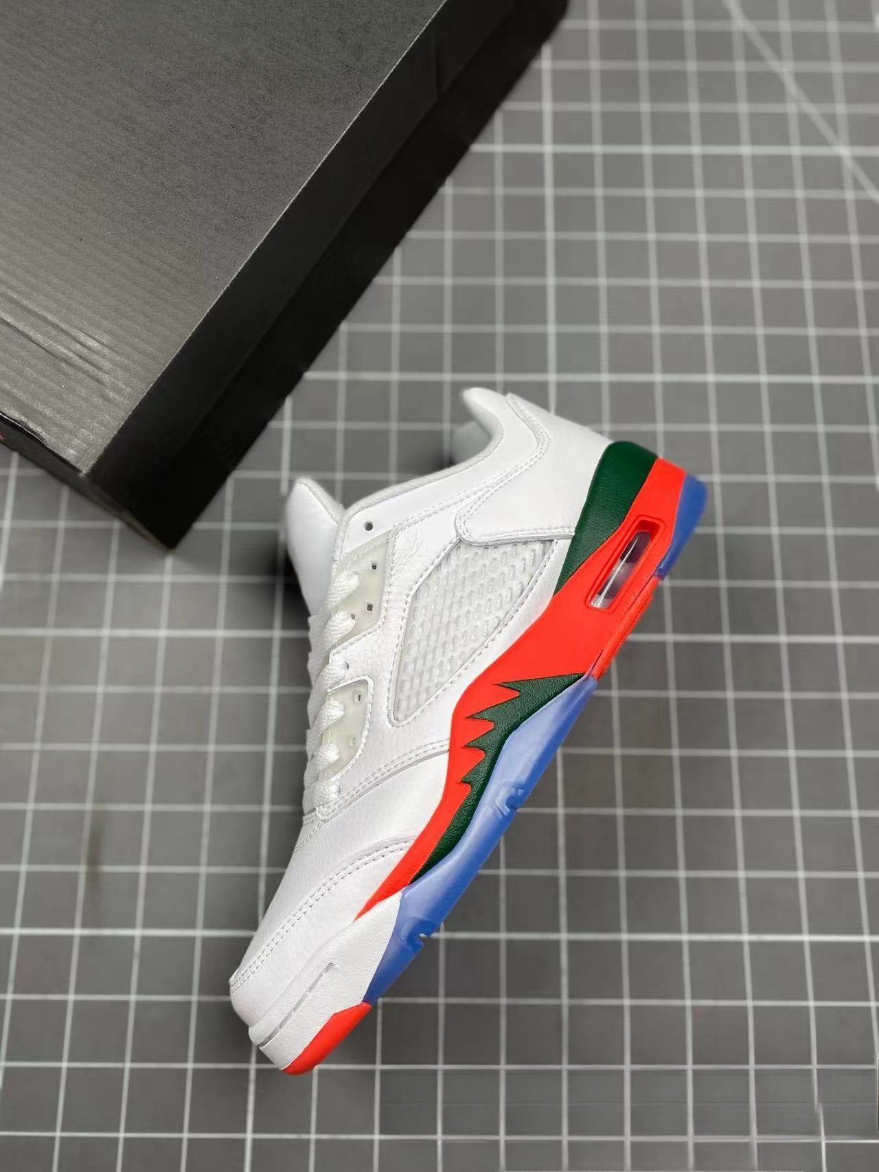 GMabcd-AJ5 High High-Top Basketball Shoes Buckle Broken Rukawa Kaede White Cement Ice Blue Low-Top Cushion Men and Women Sneakers