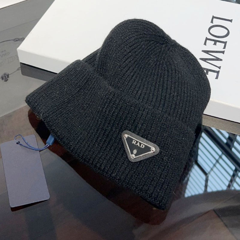 Winter Warm Knitted Hat Fashionable Export Style Pullover Windproof Thick Knitted Hat