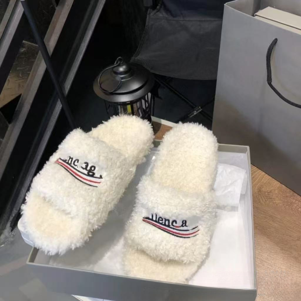 Women's furry slippers with lamb wool lining, thick sole, and letter embroidery for outdoor autumn winter wear