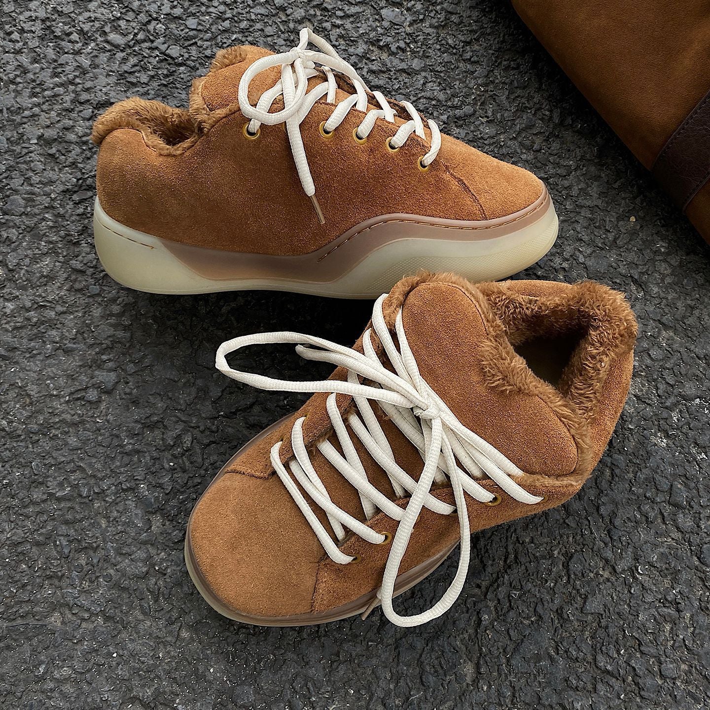 Men's Shoes 2025 Winter New Trend Retro Casual Versatile Thick-Soled Sports Loafers Warm