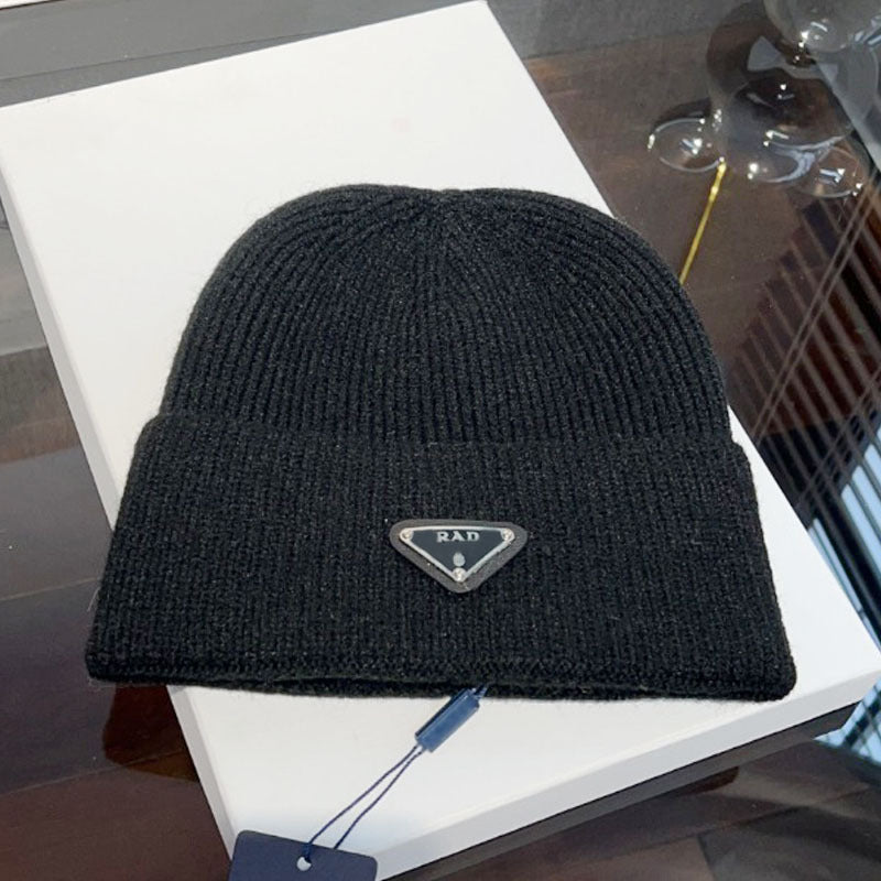 Winter Warm Knitted Hat Fashionable Export Style Pullover Windproof Thick Knitted Hat