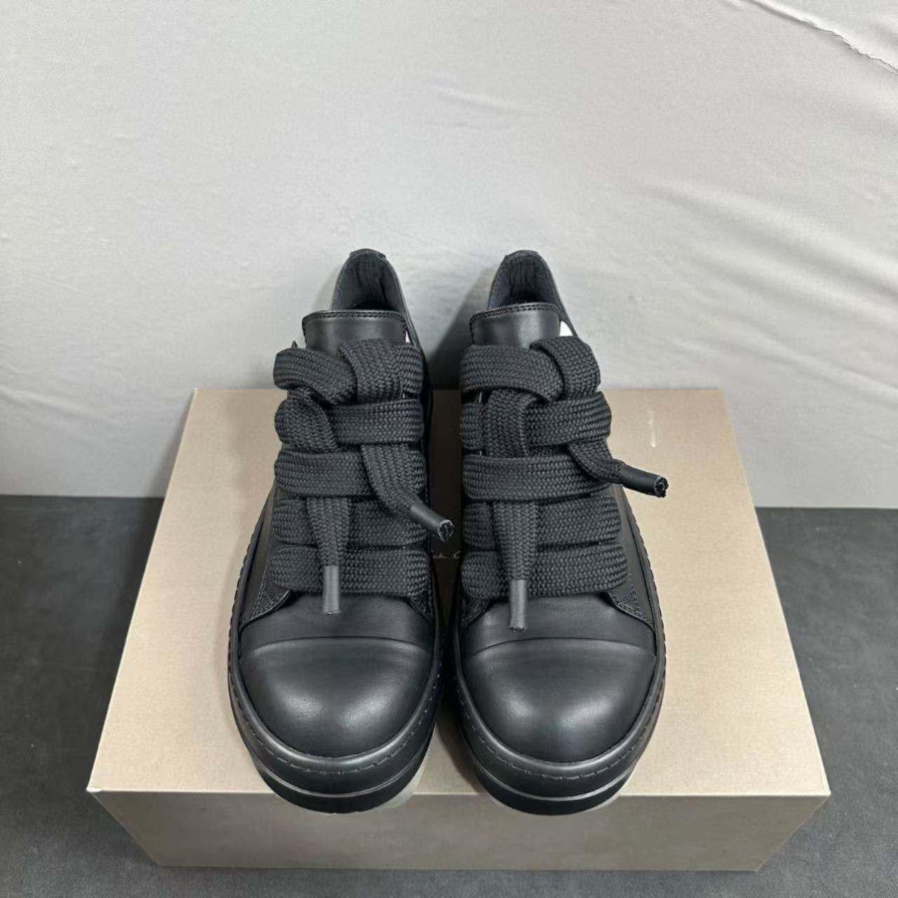 GMAbcd RICK Original Main Line New Leather Surface OWENS High Street Low-top Niche Shoes