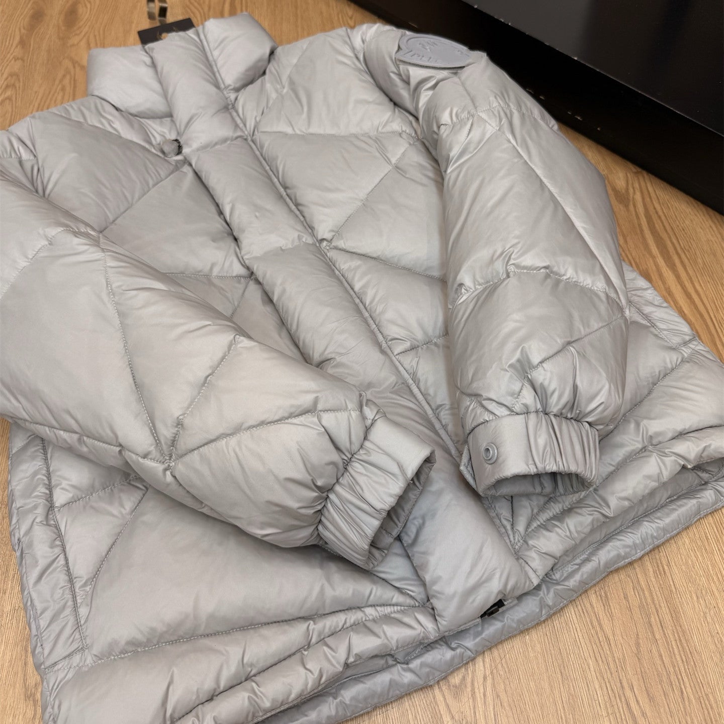 2025 Autumn Winter M Mengkou 90 White Duck Down Fluffy Down Jacket Coat for Men and Women