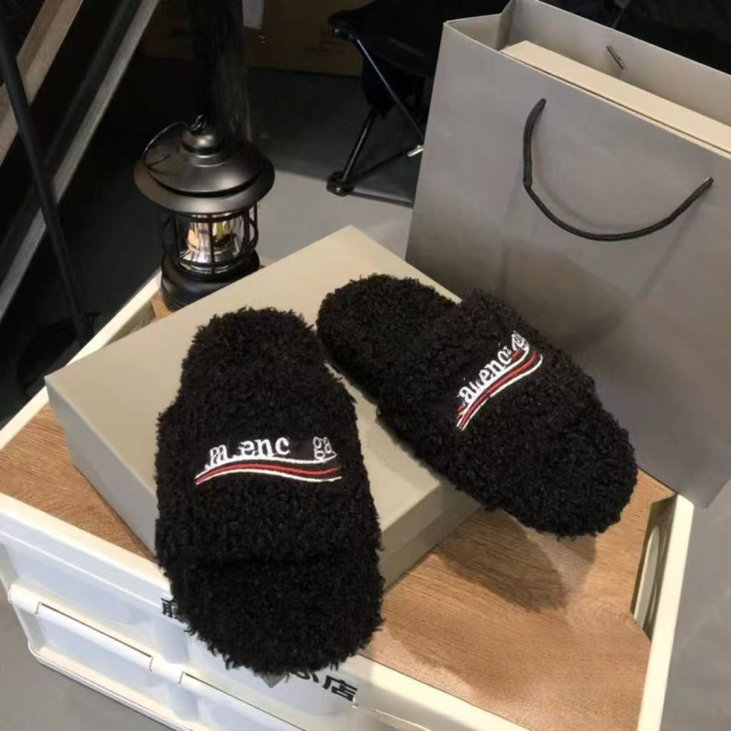 Women's furry slippers with lamb wool, thick sole, and letter embroidery for outdoor autumn winter wear