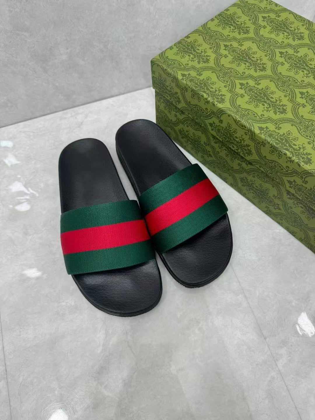 Summer Stripes Slippers Indoor and Outdoor Korean Style Couple Word Non-Slip Bathroom Home Fashion Trend