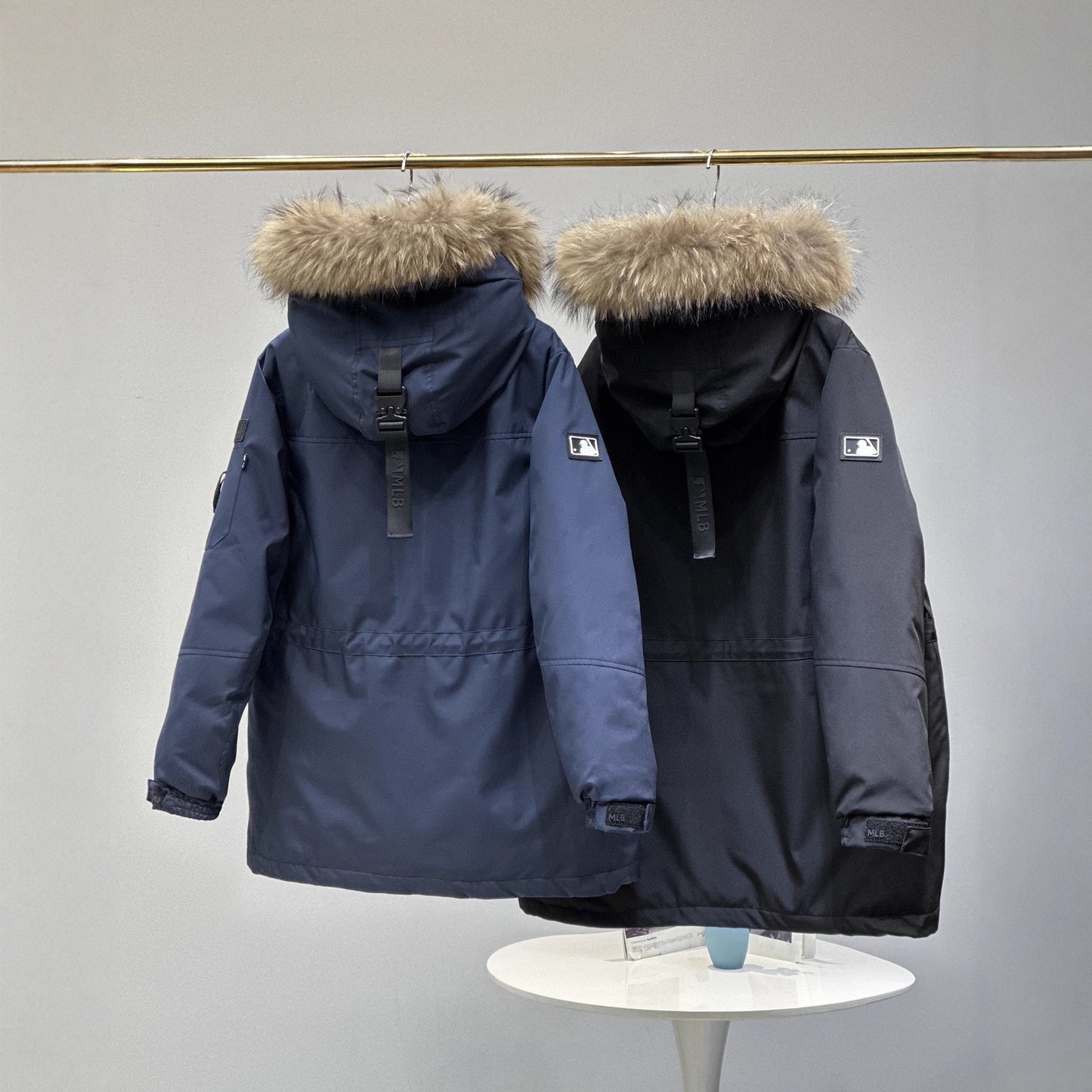 GM-M-LB Unisex Versatile Hooded Down Jacket with Large Fur Collar, Couple's Mid-Length Thickened Waterproof Workwear Coat